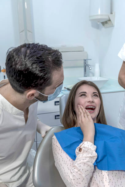 Best Emergency Broken Tooth Repair in Lake Helen, FL